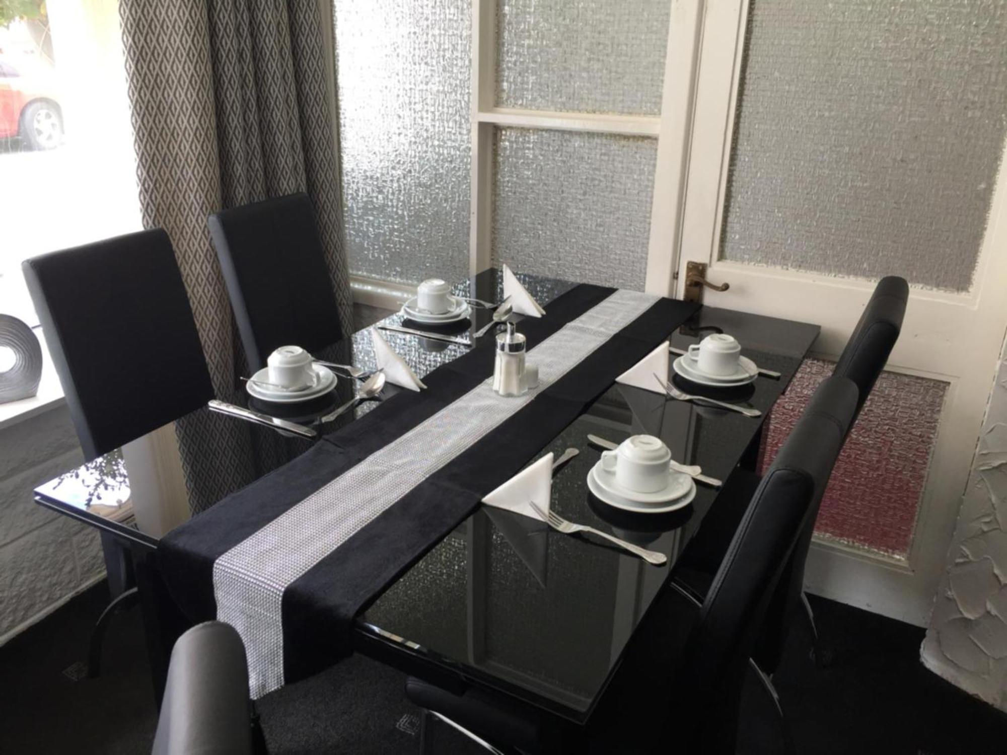Guest house Four Seasons Blackpool