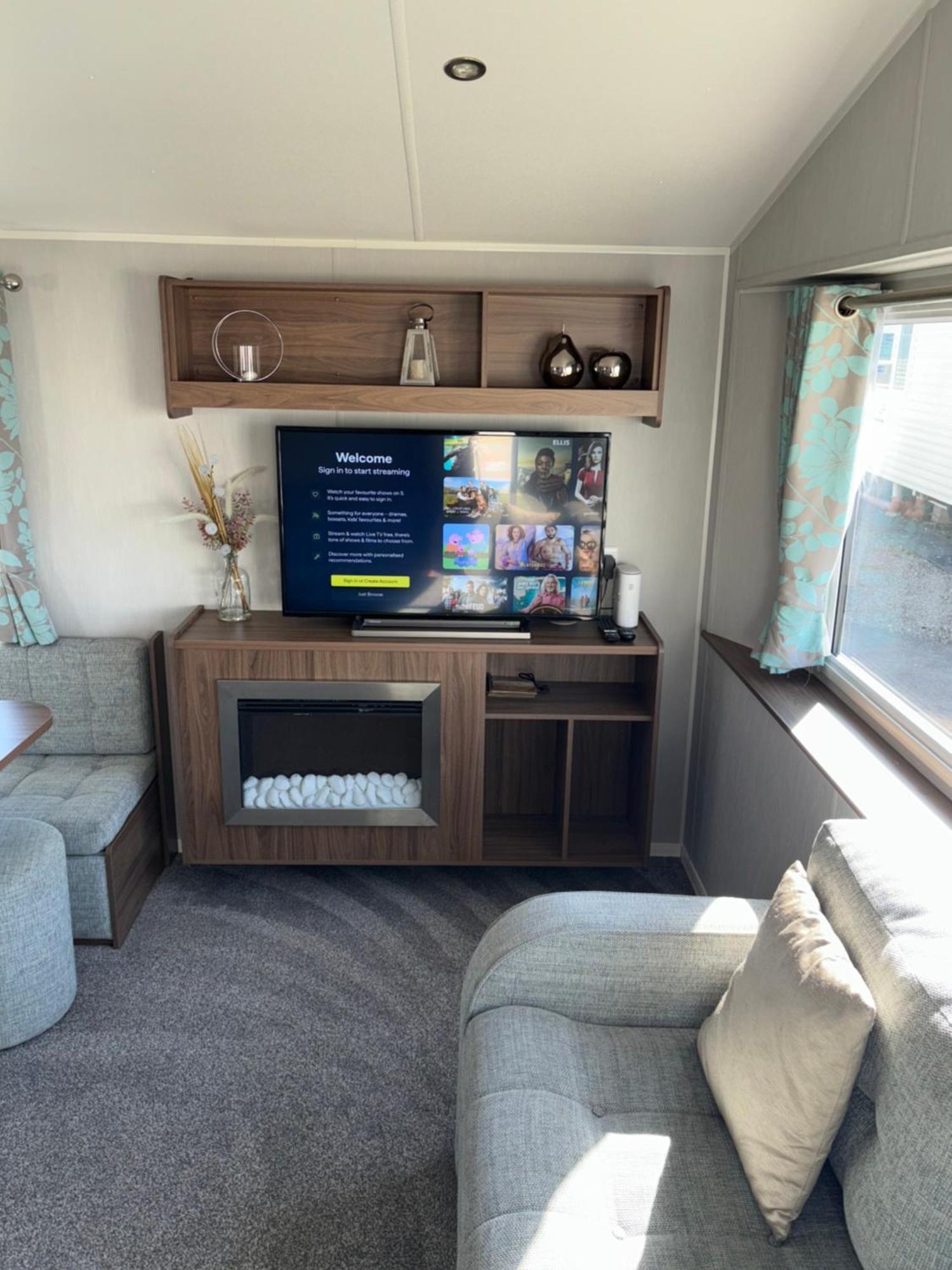 Mccanns Caravan Marton Mere *