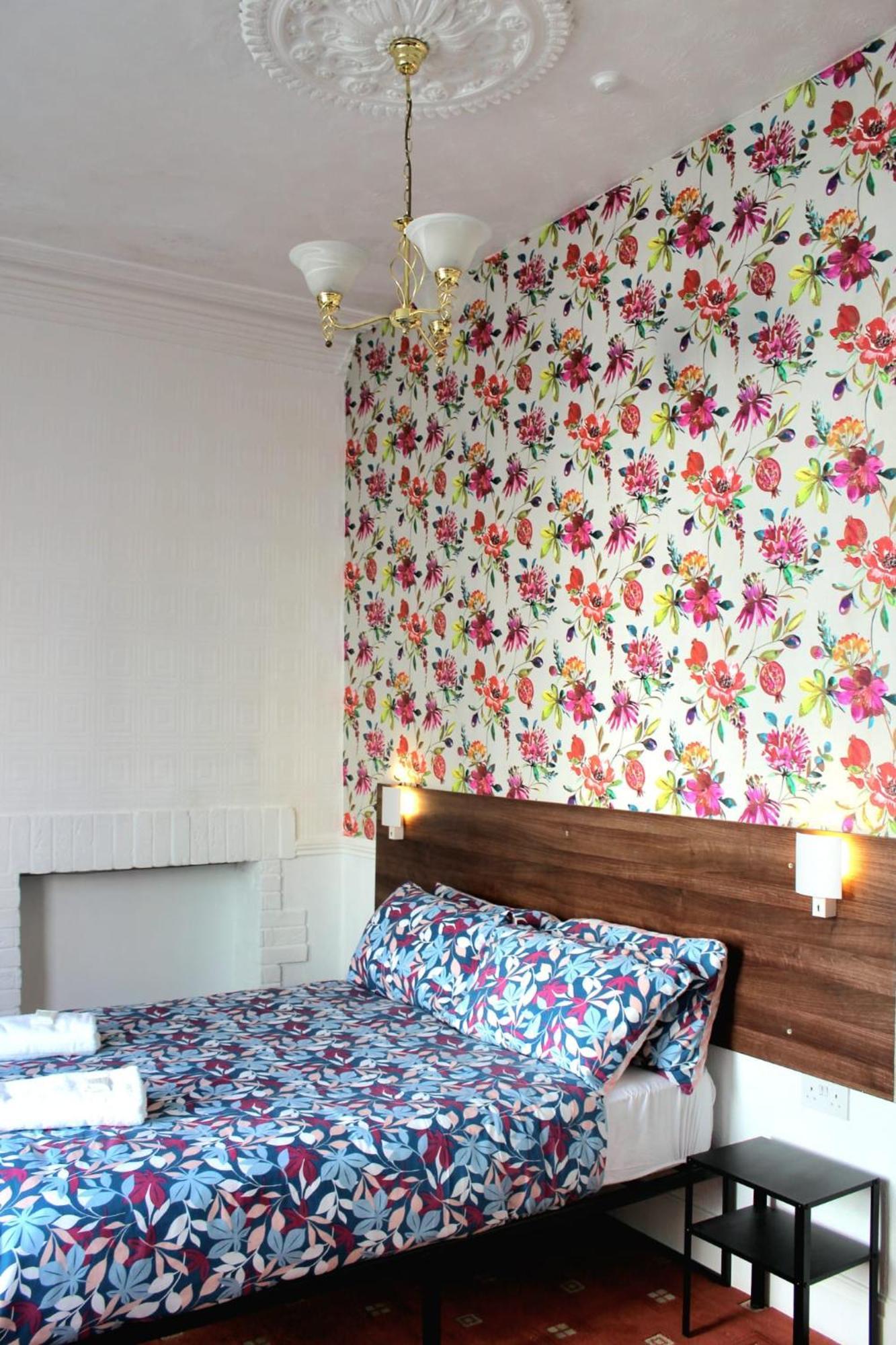 Hotel Belroy 3*
