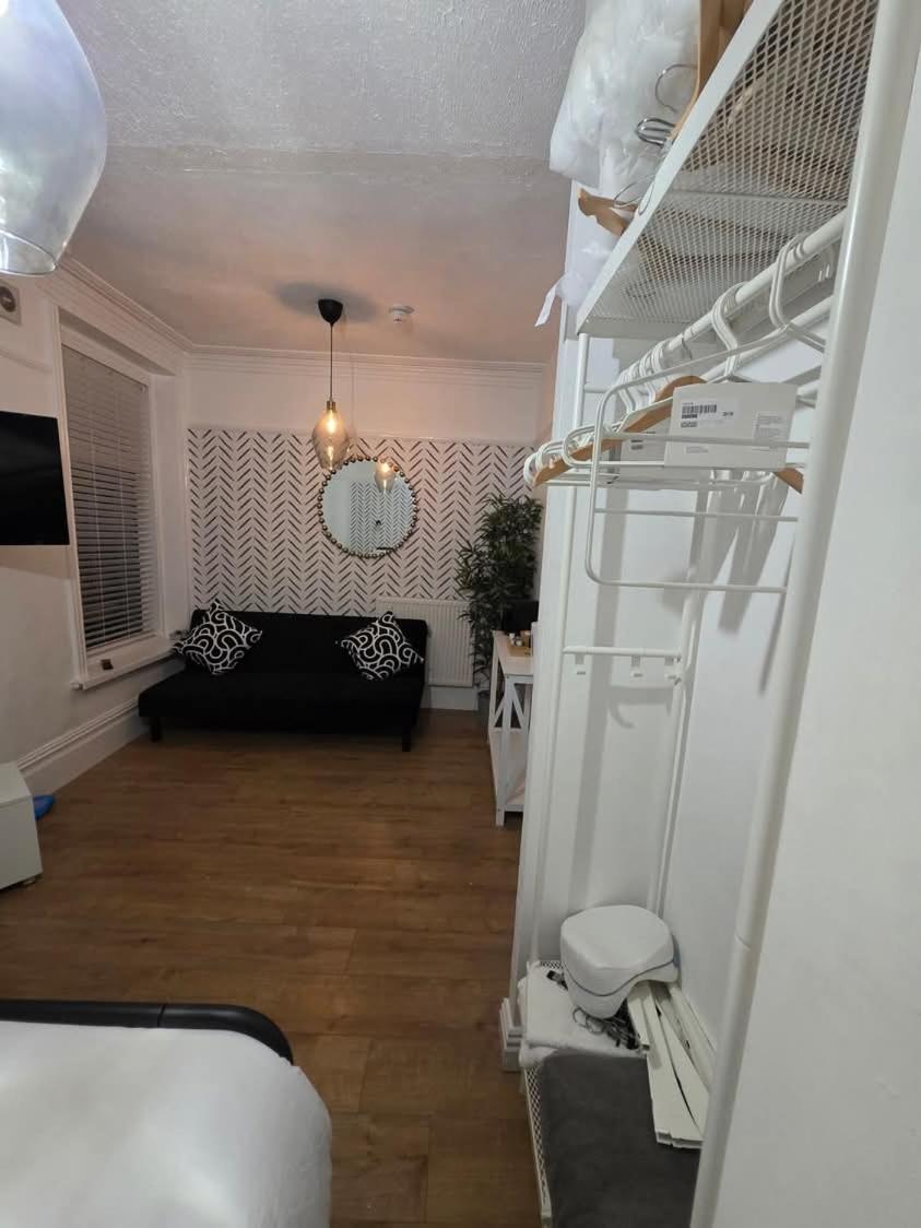 Bluebell Guest house 3*