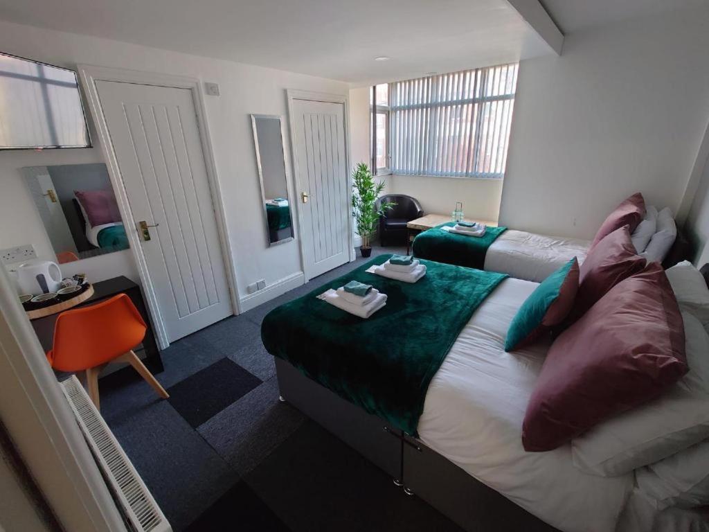 High Tide Oyo 3* Blackpool