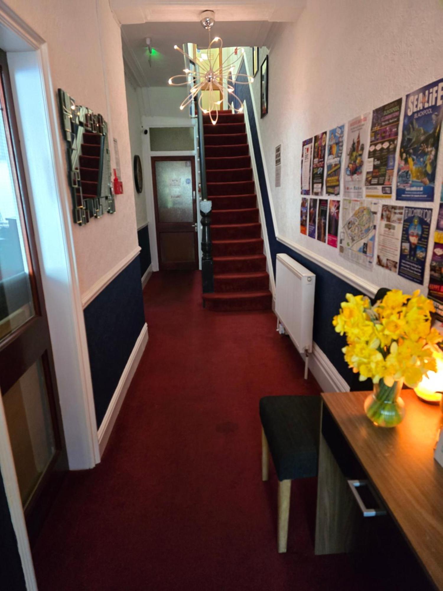 Langroyd Guest house 3*