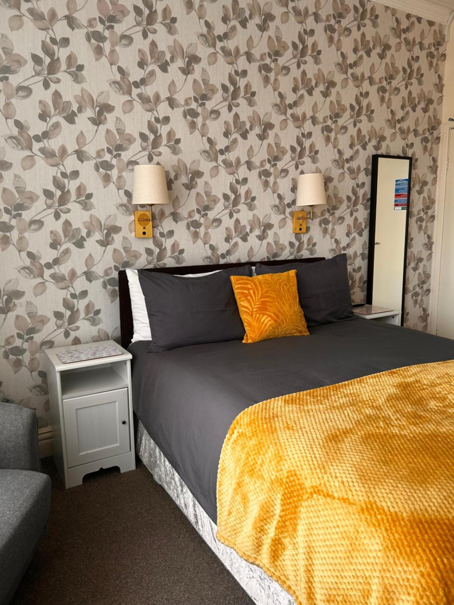 The Inglewood *adults Only* 4* Blackpool