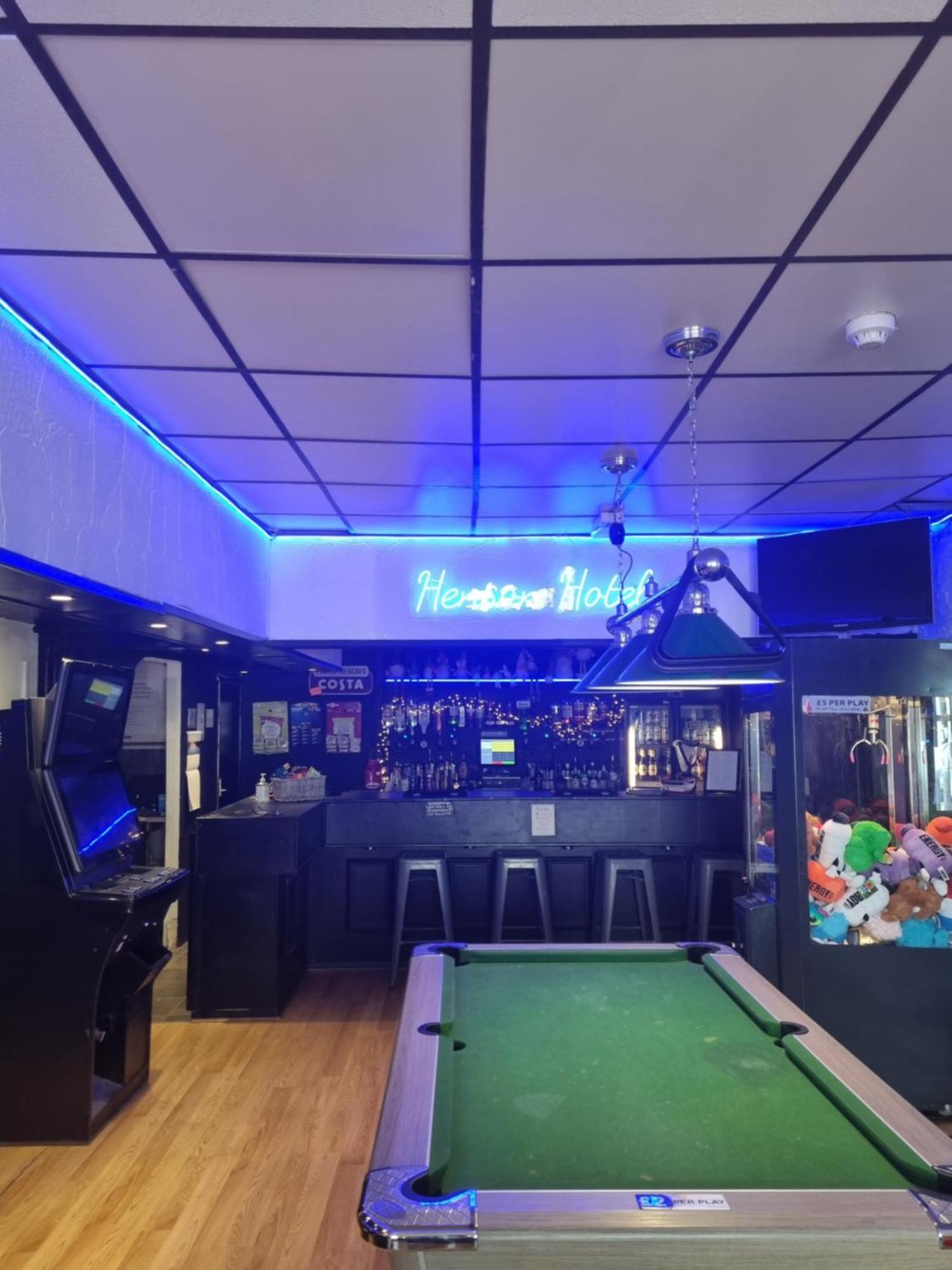 Henson Pleasure 3* Blackpool