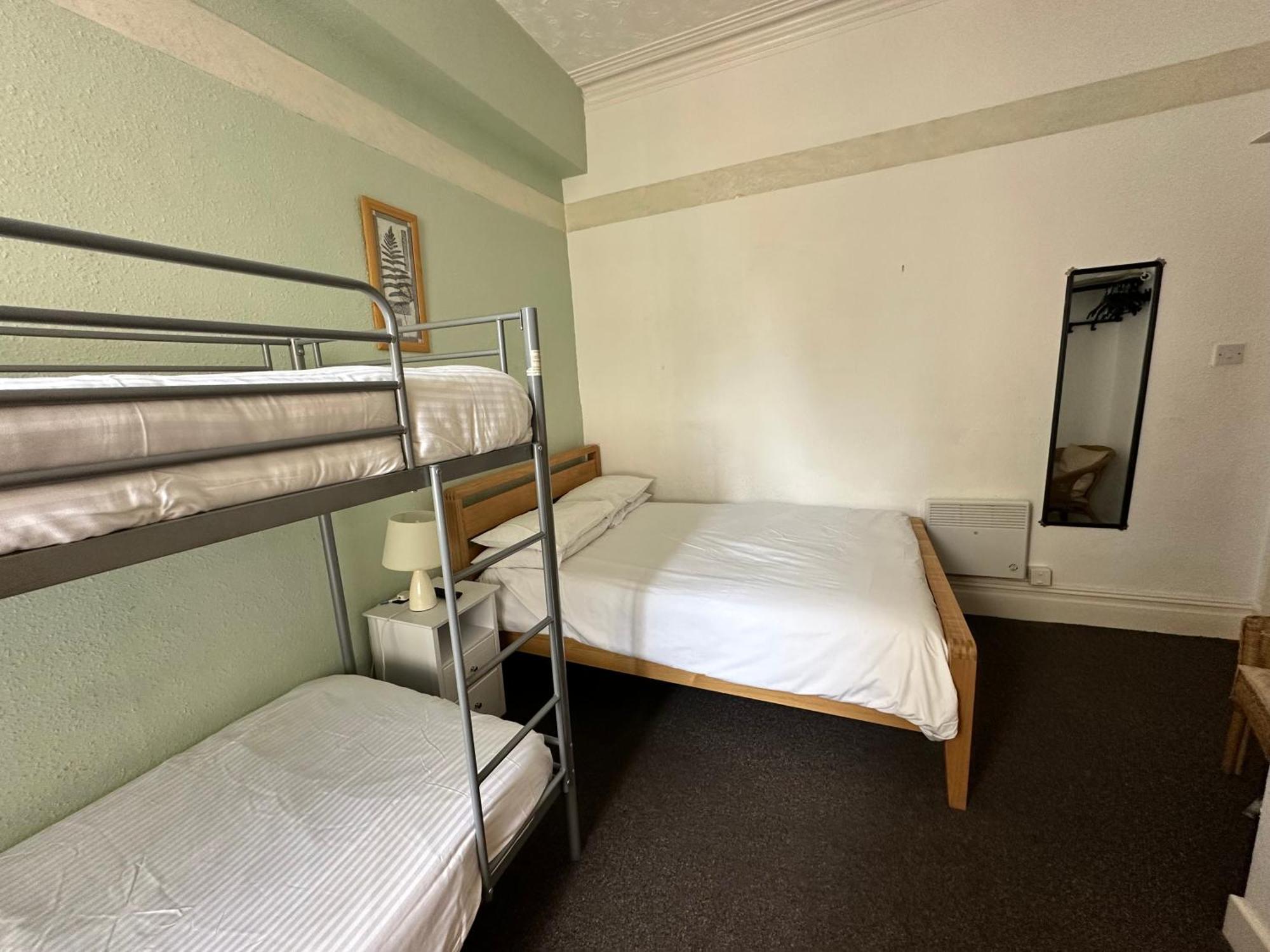 Alondra Bed & Breakfast Blackpool