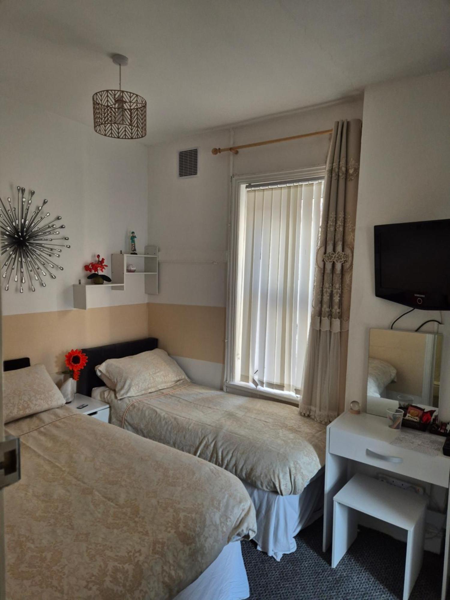 Glendor * Blackpool