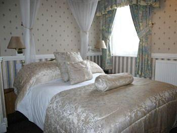 Oyo Abbey Hotel