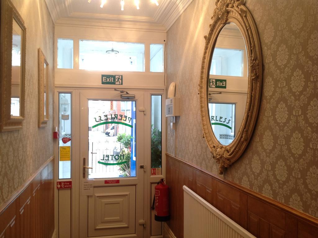 The Peerless Guest house Blackpool