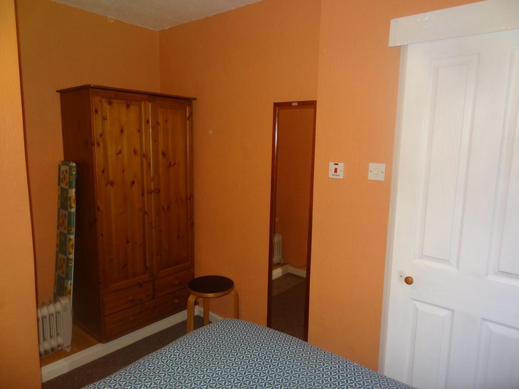 Lindisfarne - Families & Couples Only Blackpool