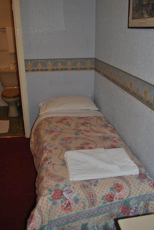 Hotel Broadway 3*