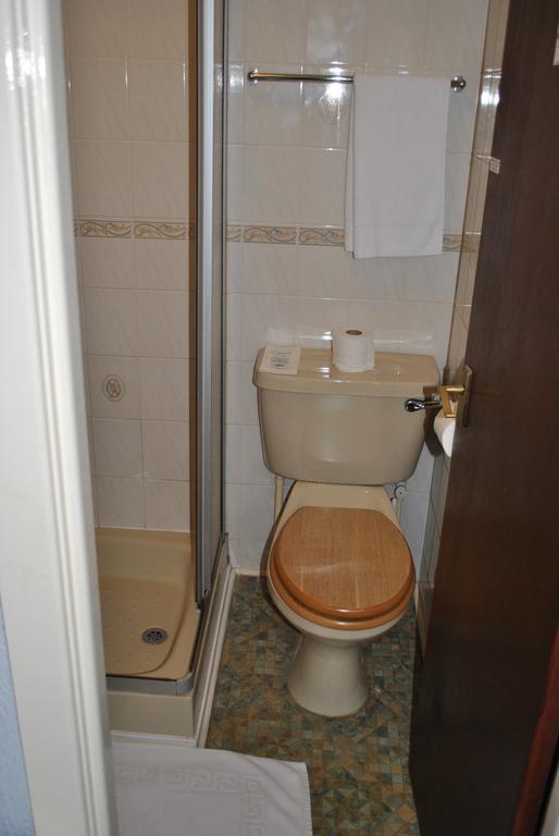 Hotel Broadway 3*