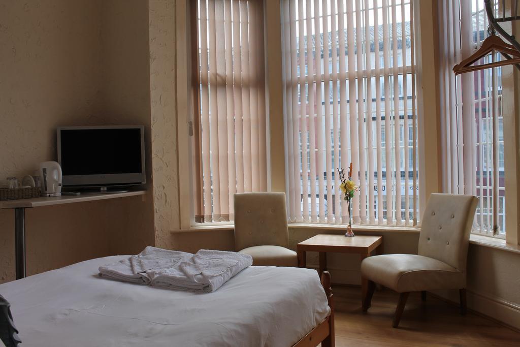 Bed & Breakfast Brecks 2*