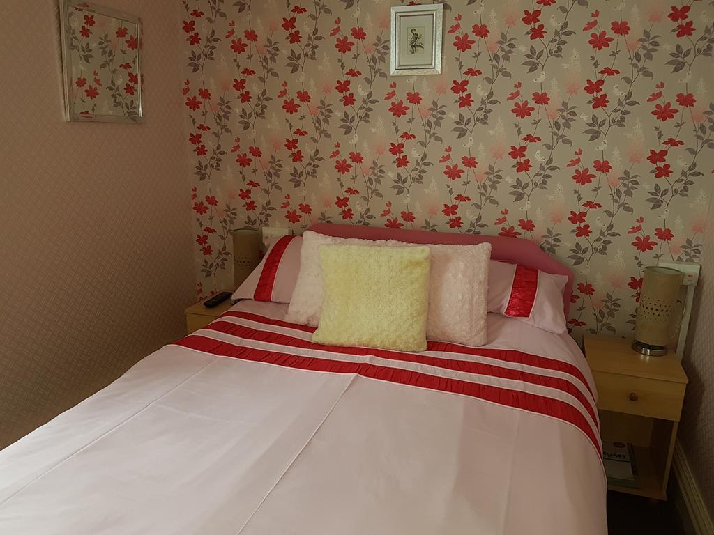 Bed & Breakfast Kings Court Families & Couples 3*