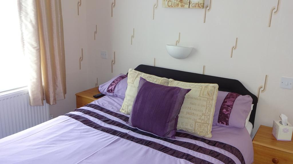 Bed & Breakfast Kings Court Families & Couples Blackpool