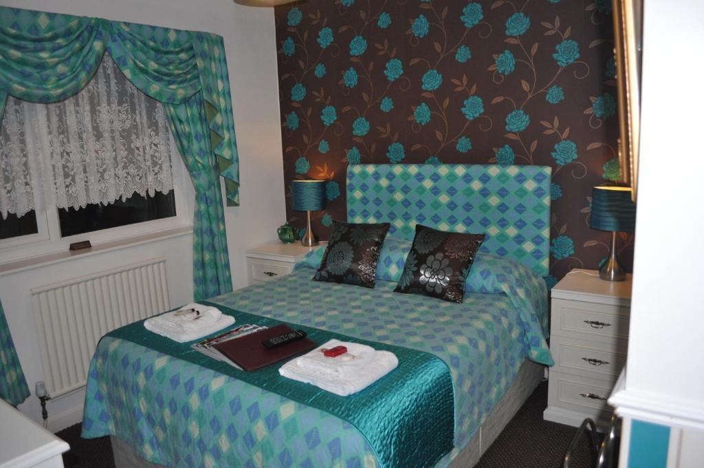 The New Guilderoy Hotel 2*