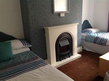 The Peerless 3* Blackpool