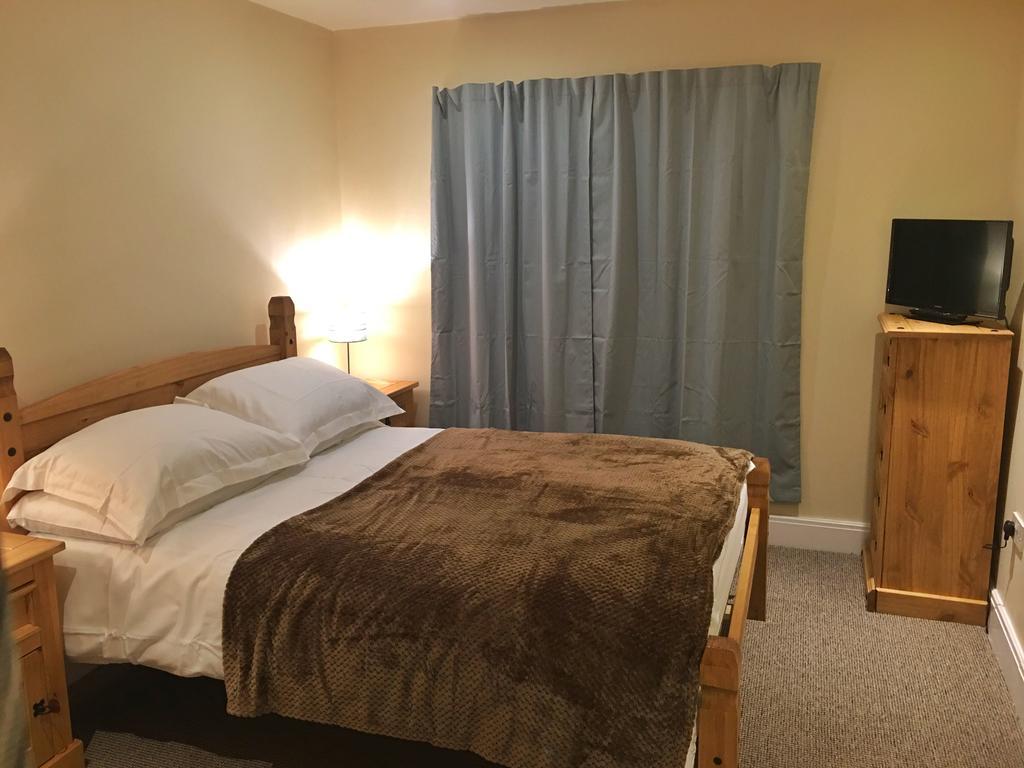 Bed & Breakfast Camelot Seafront *