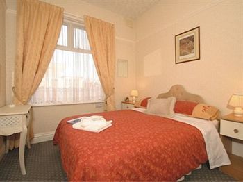 The Grosvenor View - Hotel