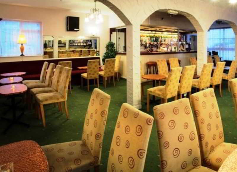 Arncliffe Hotel 3*
