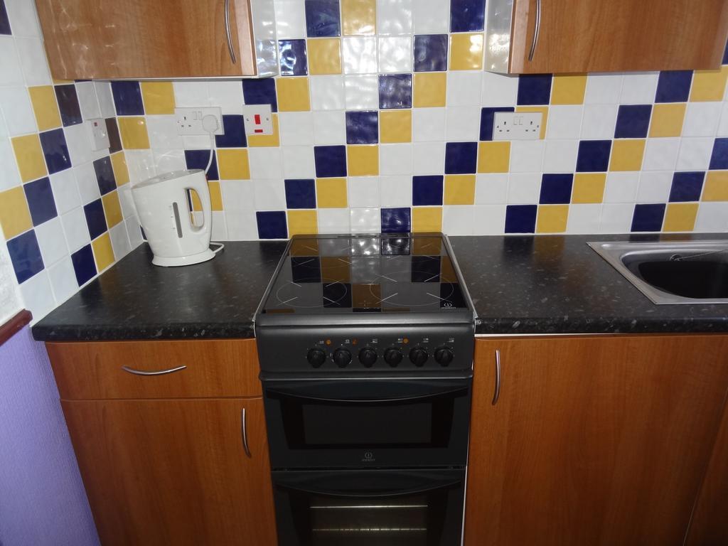 Lindisfarne - Families & Couples Only Apartment *