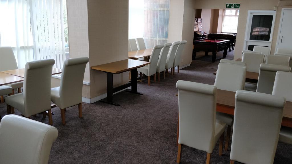 Kingsway 3*