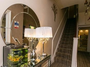 The Kenley Hotel
