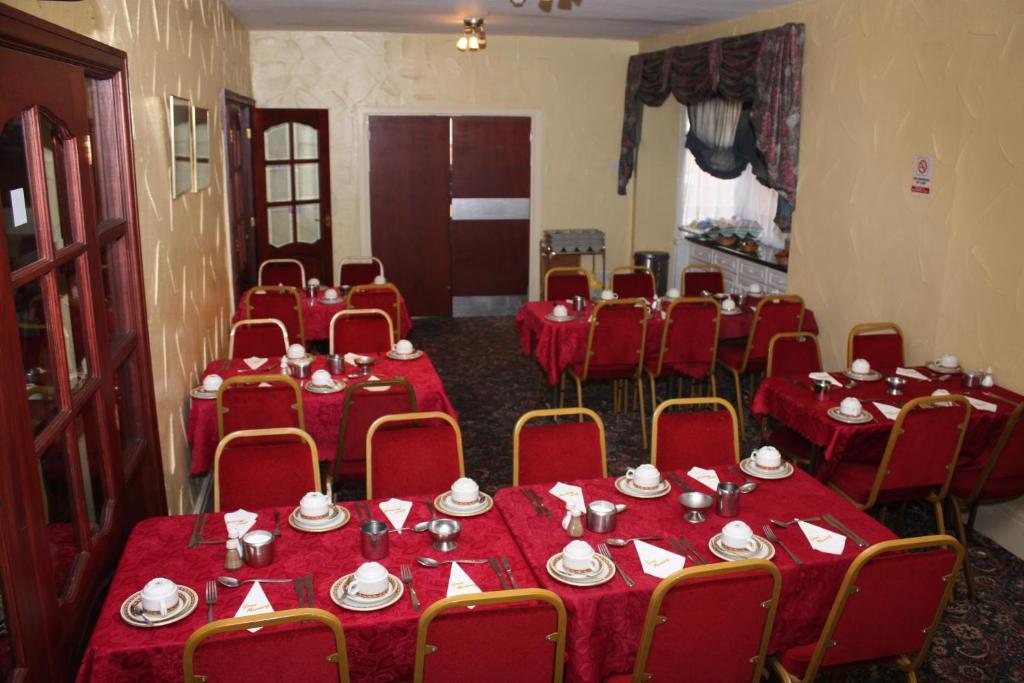 Alviston Hotel