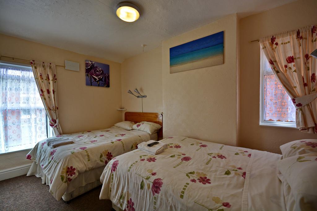 Shazron Bed & Breakfast 3*