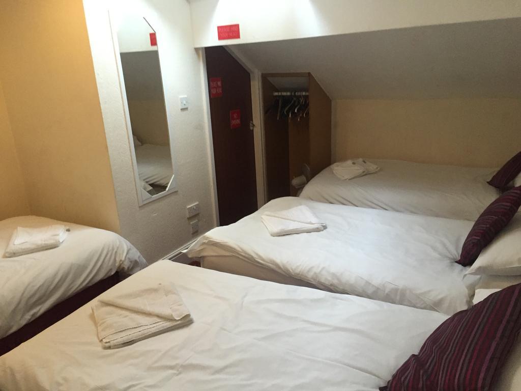 Hotel Hayward 2*