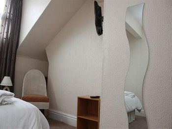Hotel Ash -