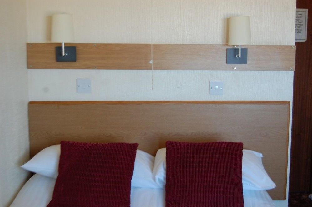Blue Waves Hotel 2* Blackpool