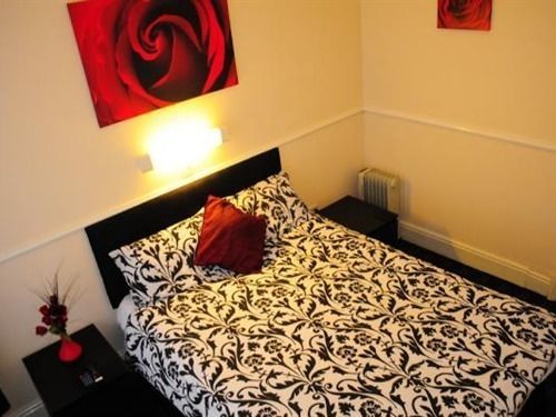 Hotel Hayward 2*