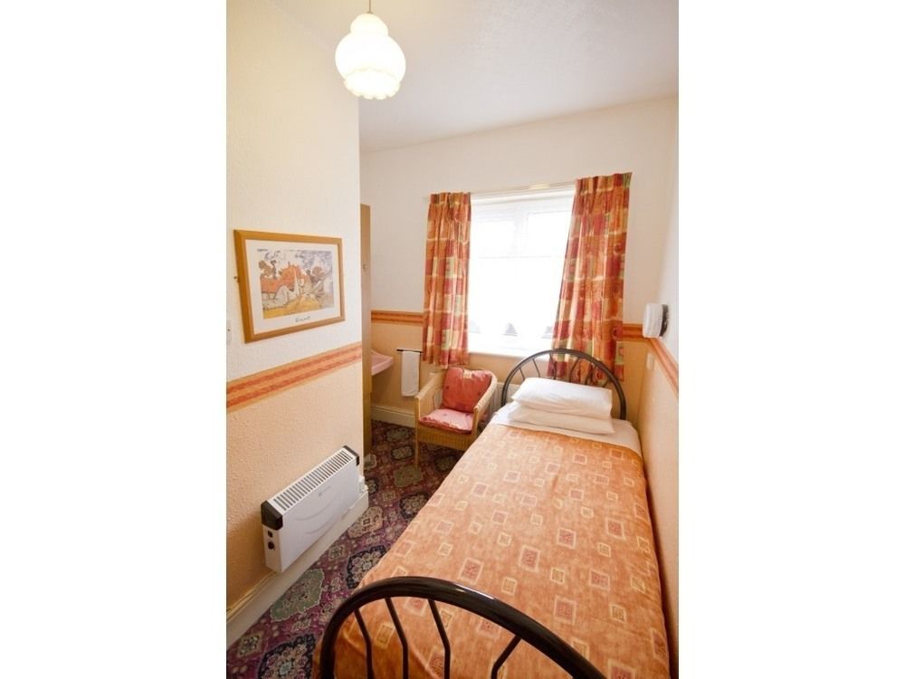 Guest house Brooklands Over 50'S Only