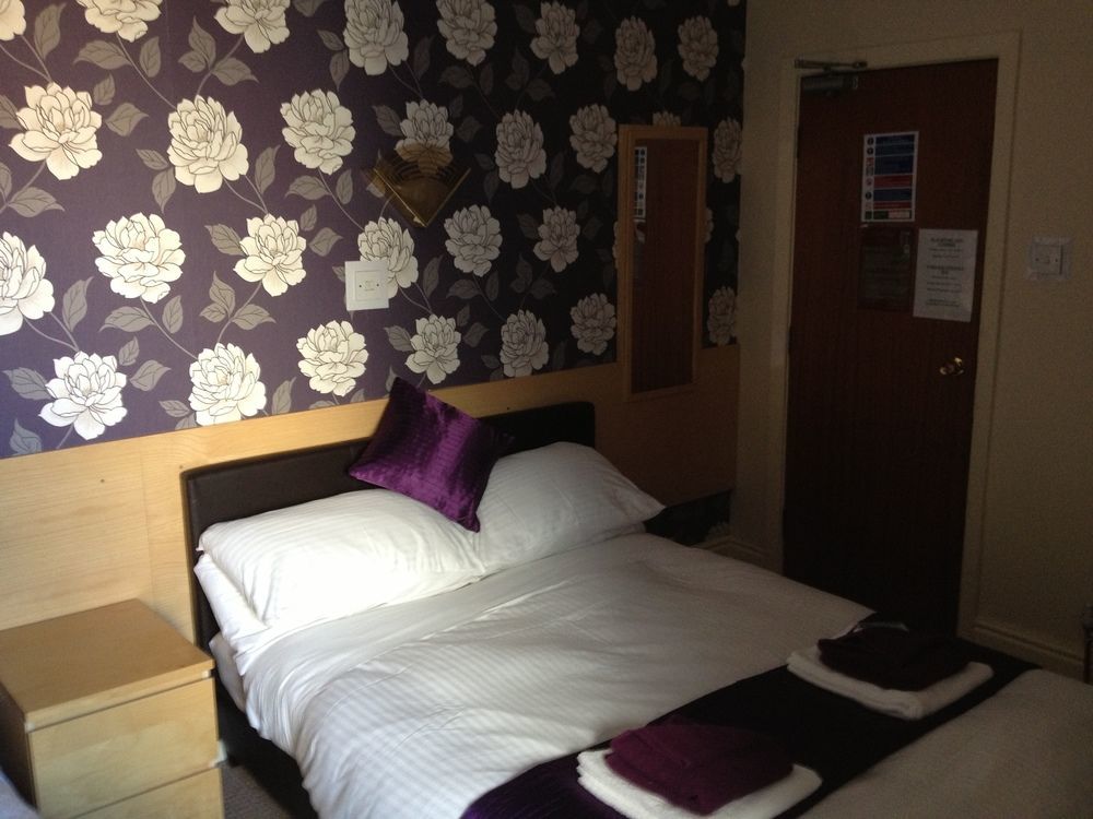 The Carlton Guest house