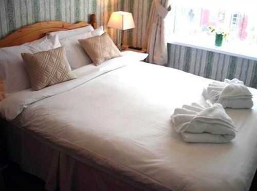 A&p At The Sheron House Blackpool