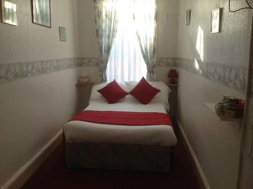 Hotel Oyo Binglea Hotel 2*