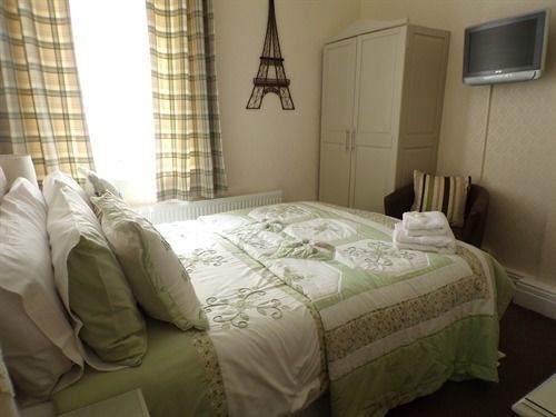 The Grosvenor View - 3*