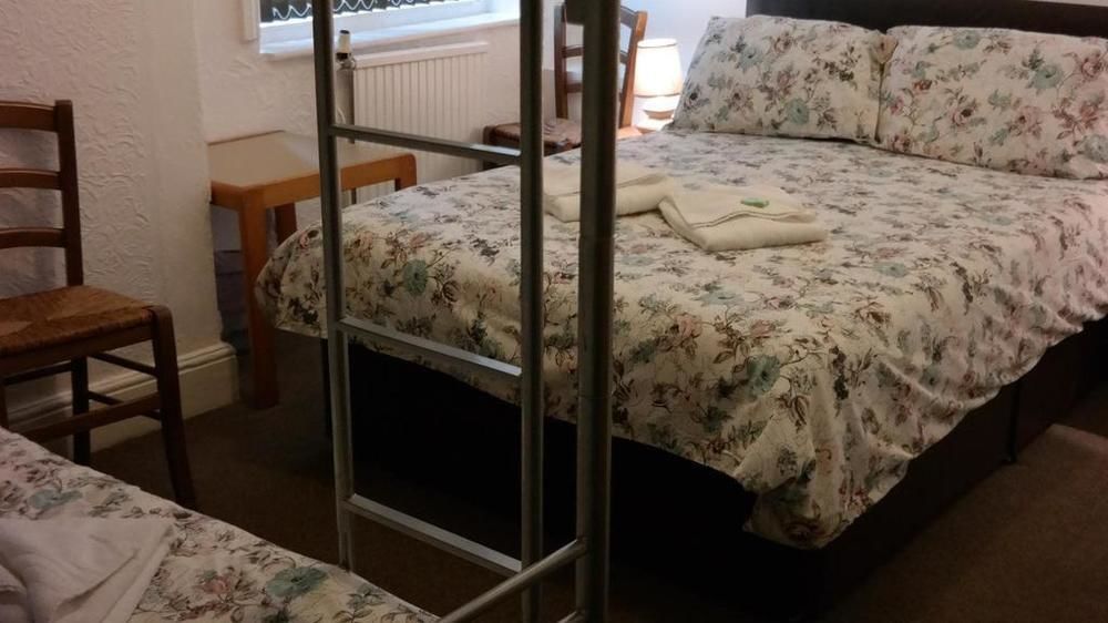 Guest house Cardoh 3*