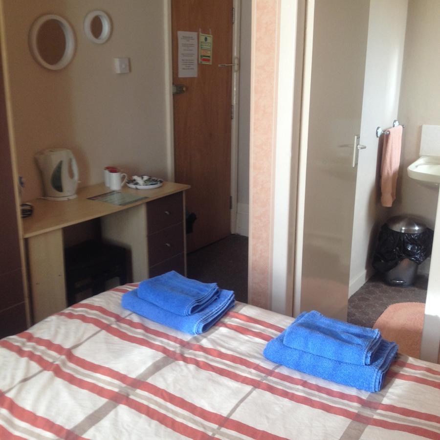 Pier View For Families Bed & Breakfast Blackpool