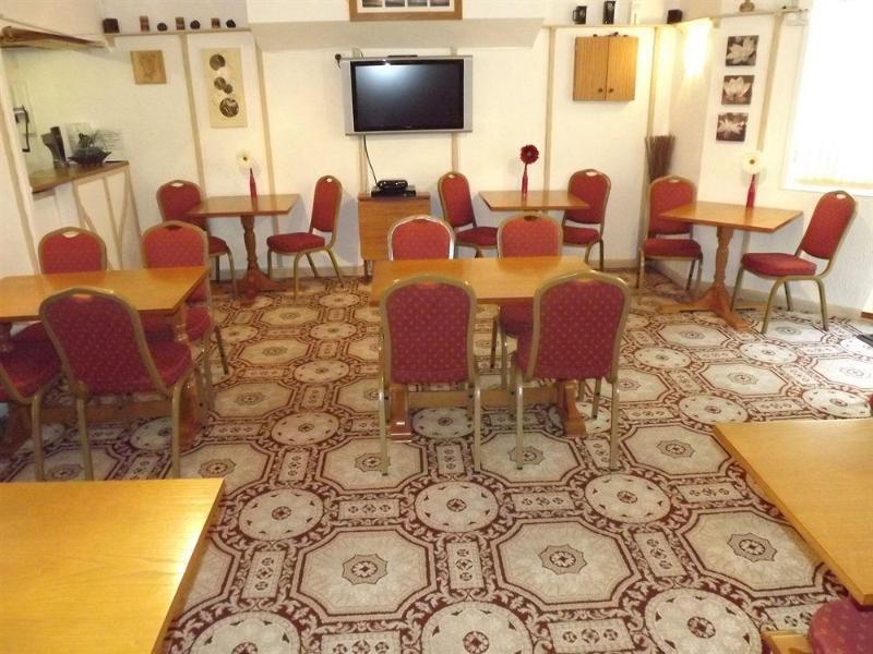 Bed & Breakfast Balmoral 4*