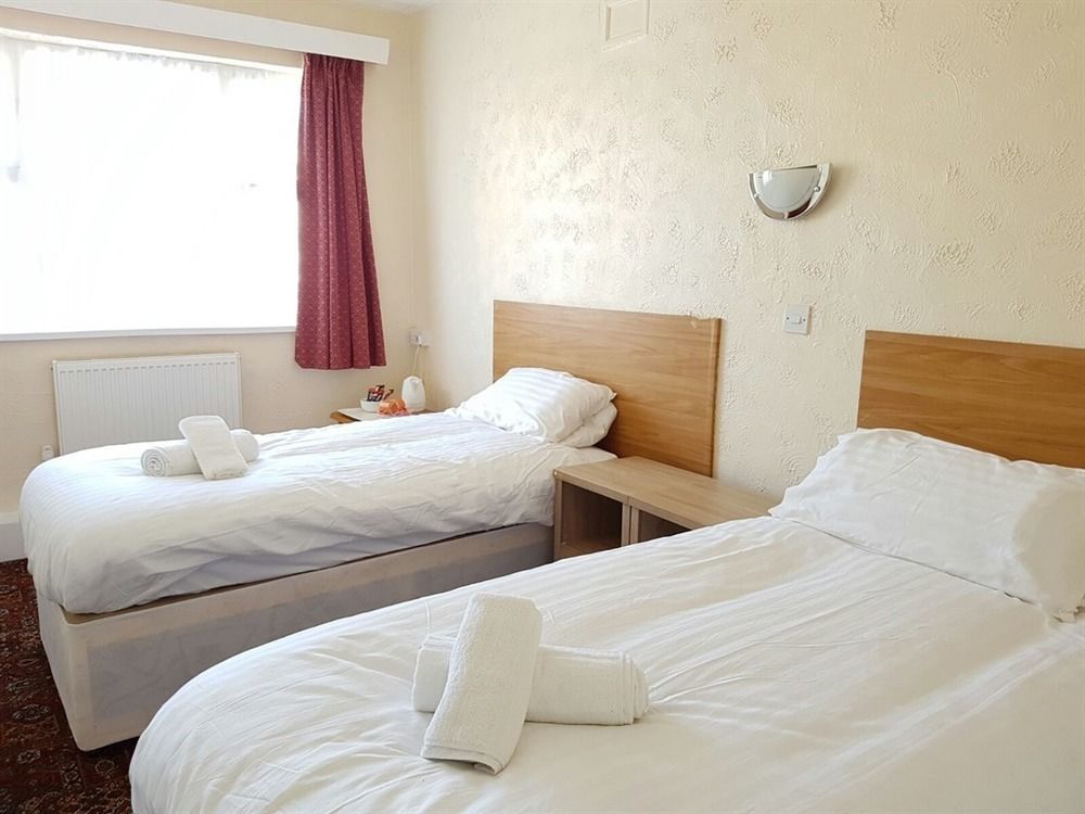 Hotel Aa 2*