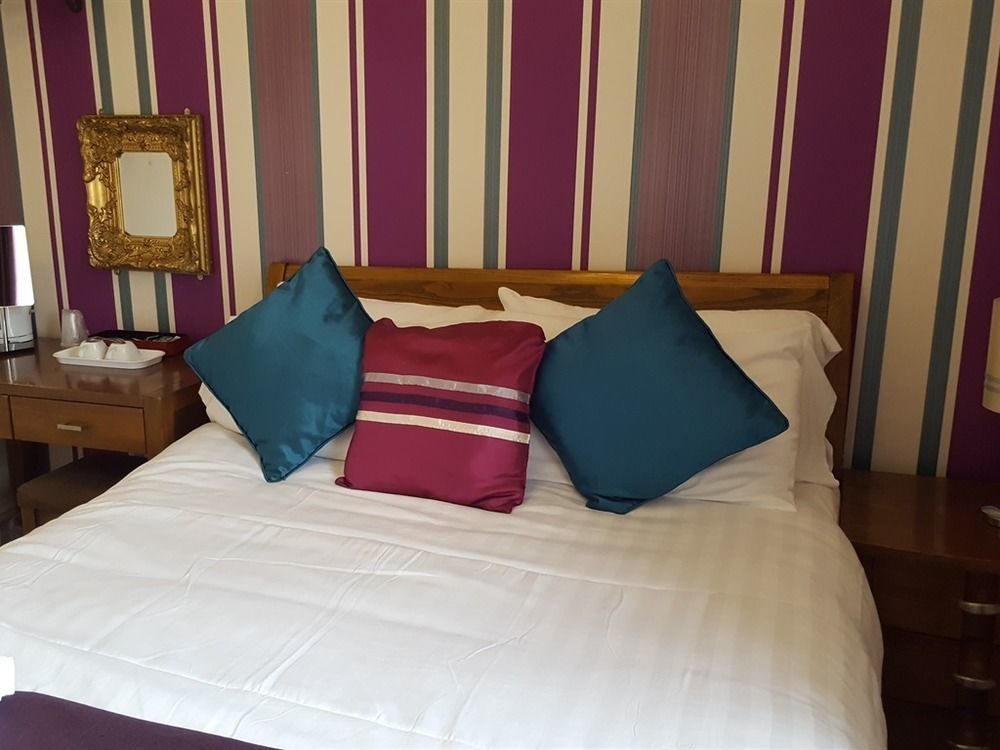 Guest house Crystals On The Prom 3*
