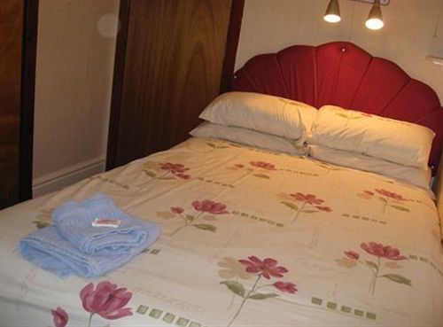 Shazron 3* Blackpool