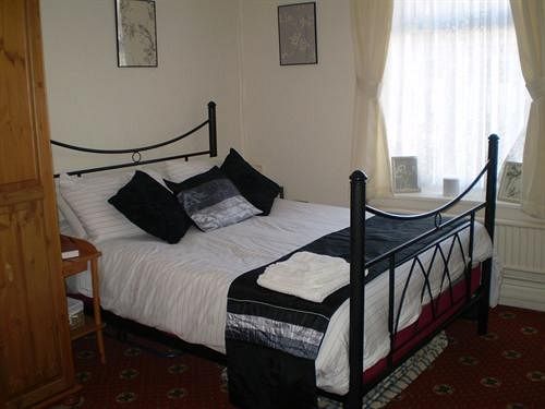 The South Lea 3* Blackpool