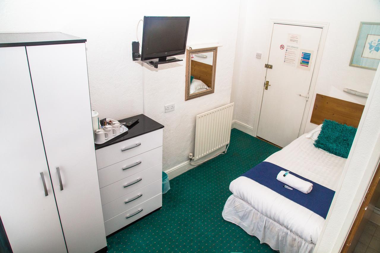 Bed & Breakfast Barrons Blackpool