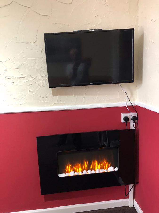 Lindisfarne - Families & Couples Only Apartment Blackpool
