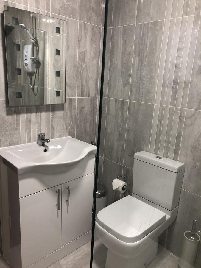 Thorncliffe Apartment
