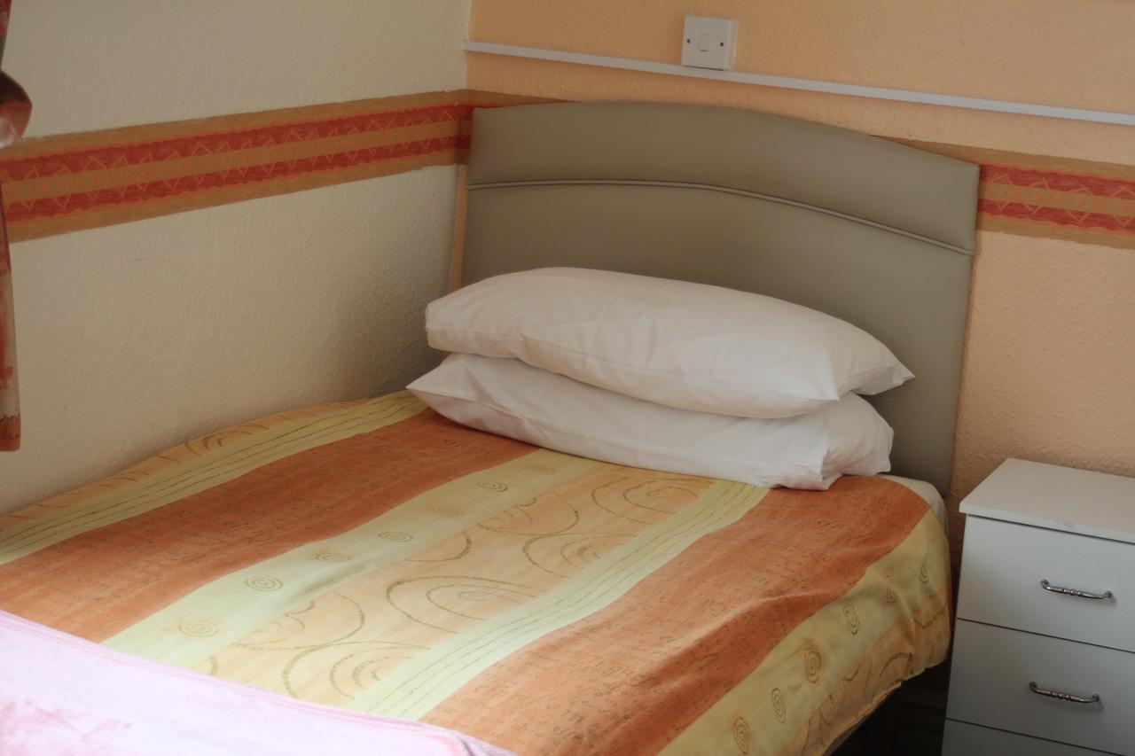 Guest house Brooklands Over 50'S Only