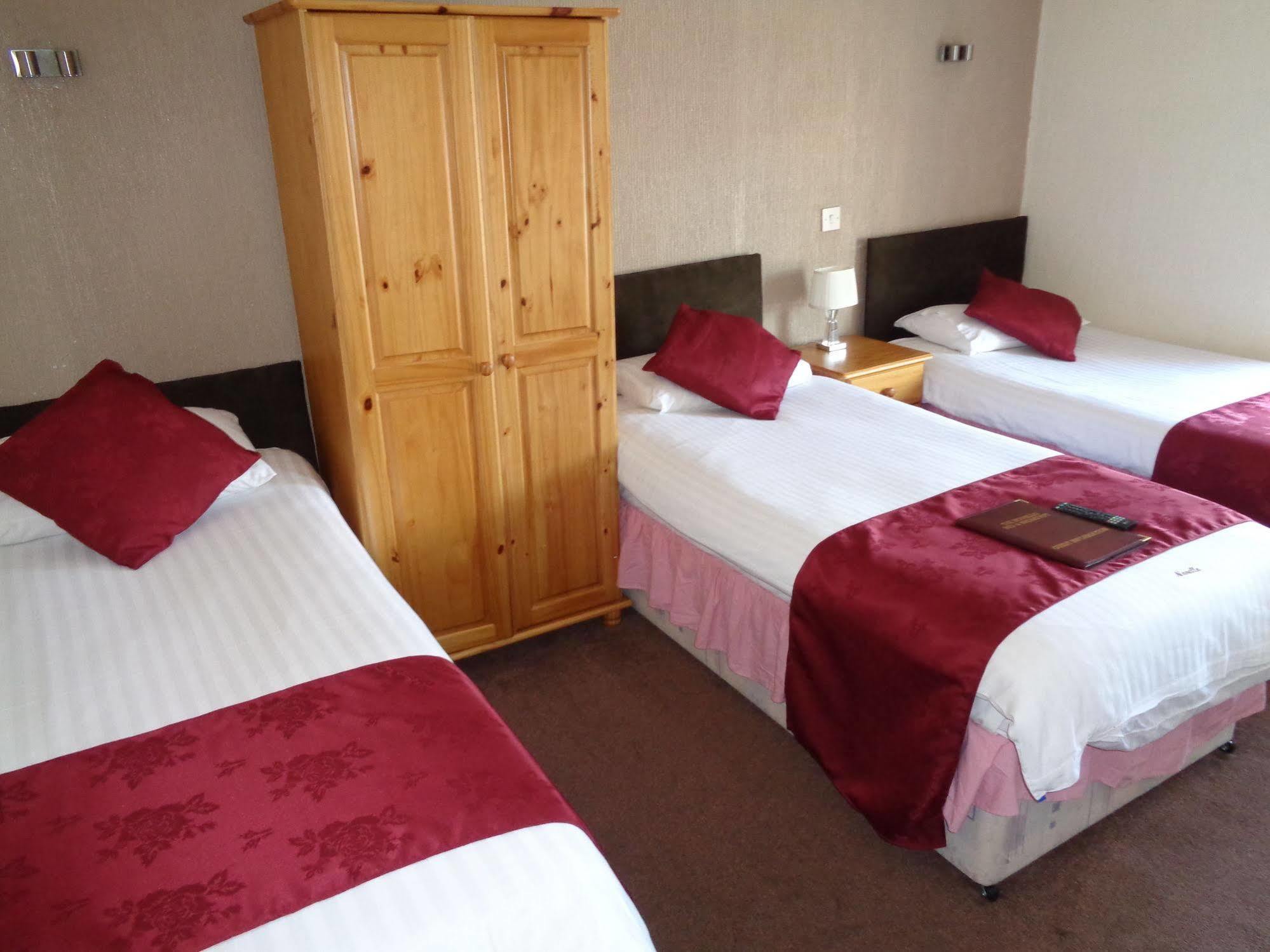 Novello 3*