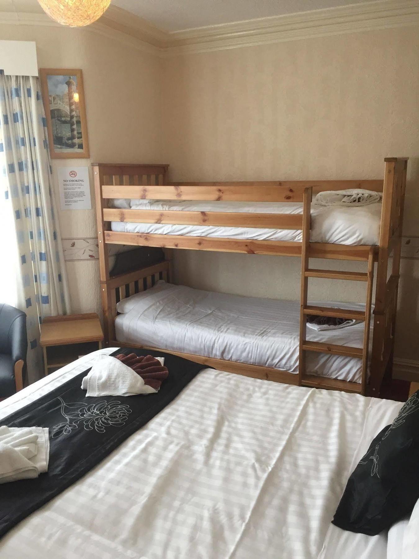 Hotel Rockcliffe 3*